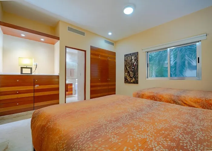 Beachside With 2 Br, Rooftop, Pool - At Casa Del Mar, Clara Apartamento *