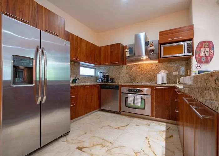 Apartamento Beachside With 2 Br, Rooftop, Pool - At Casa Del Mar, Clara